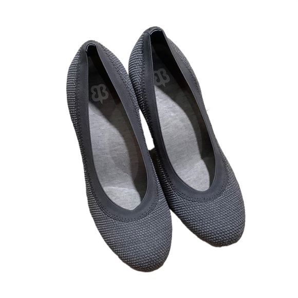 Betabrand Grey Late to the Gate Comfort Heels - Picture 2 of 7